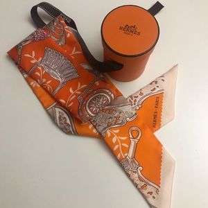Hermes orange twilly